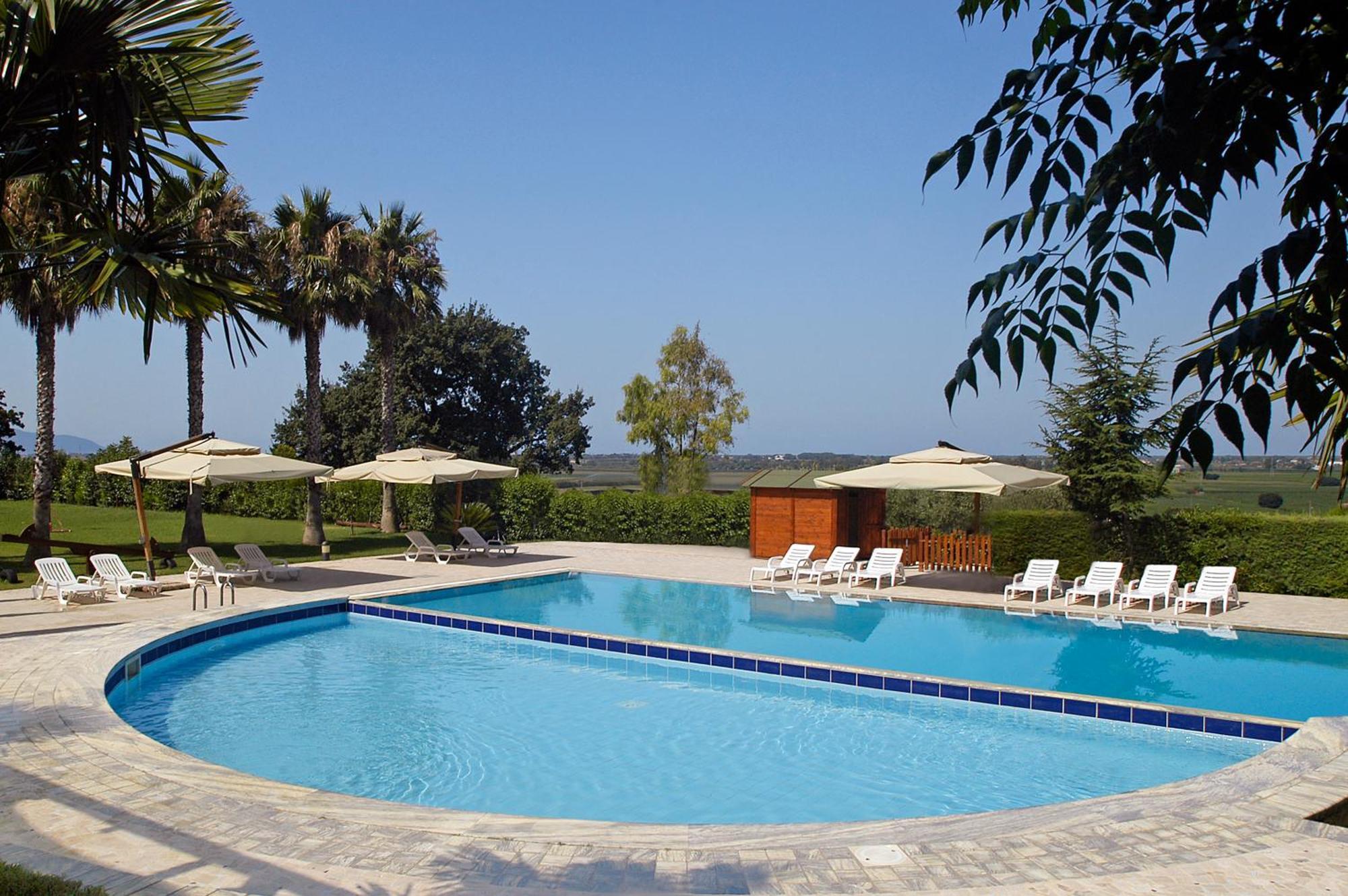 Residenza Giancesare Family Apartments Paestum Exterior photo