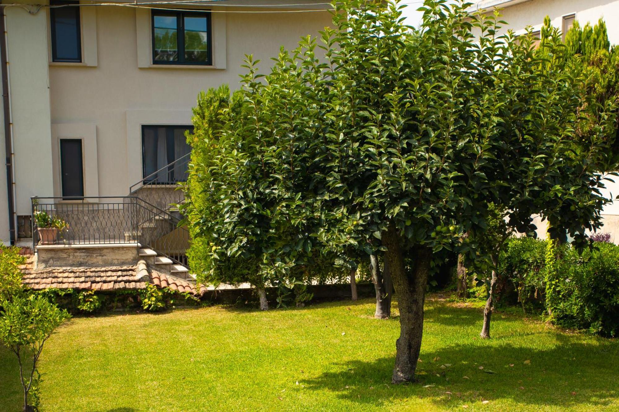 Residenza Giancesare Family Apartments Paestum Exterior photo